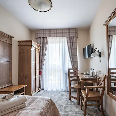 Helan Family & Hotel