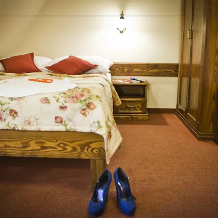 酒店 Helan Family &