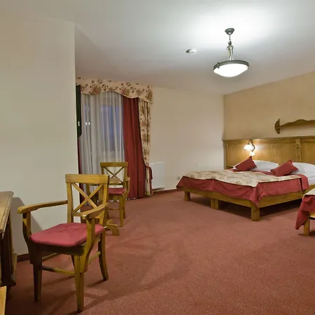 酒店 Helan Family &