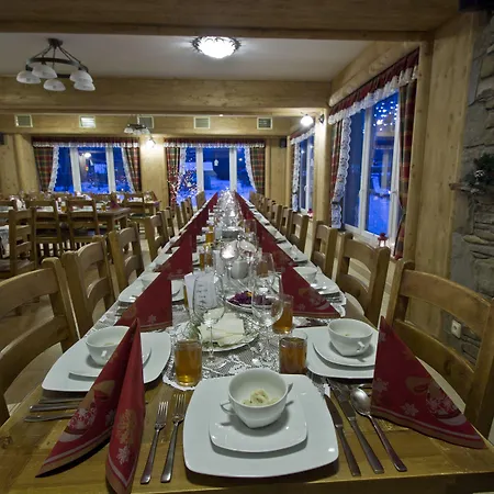 Helan Family & 酒店 扎科帕内