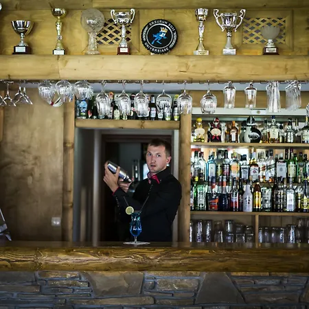 酒店 Helan Family &