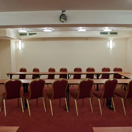 Helan Family & 扎科帕内