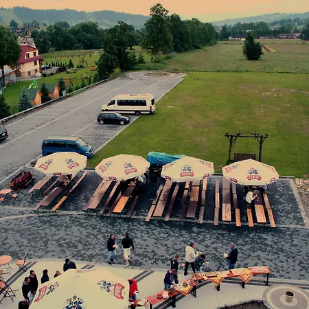 Helan Family & 酒店 4*