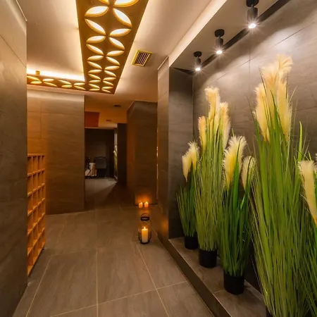 Helan Family & Spa Hotel