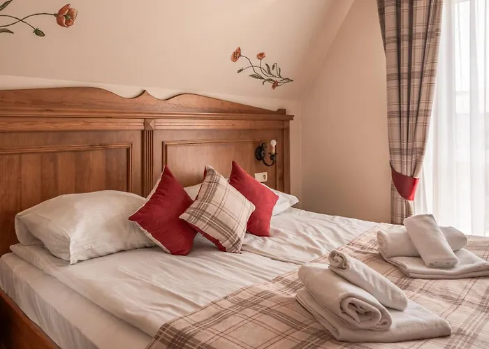 Helan Family & Hotel